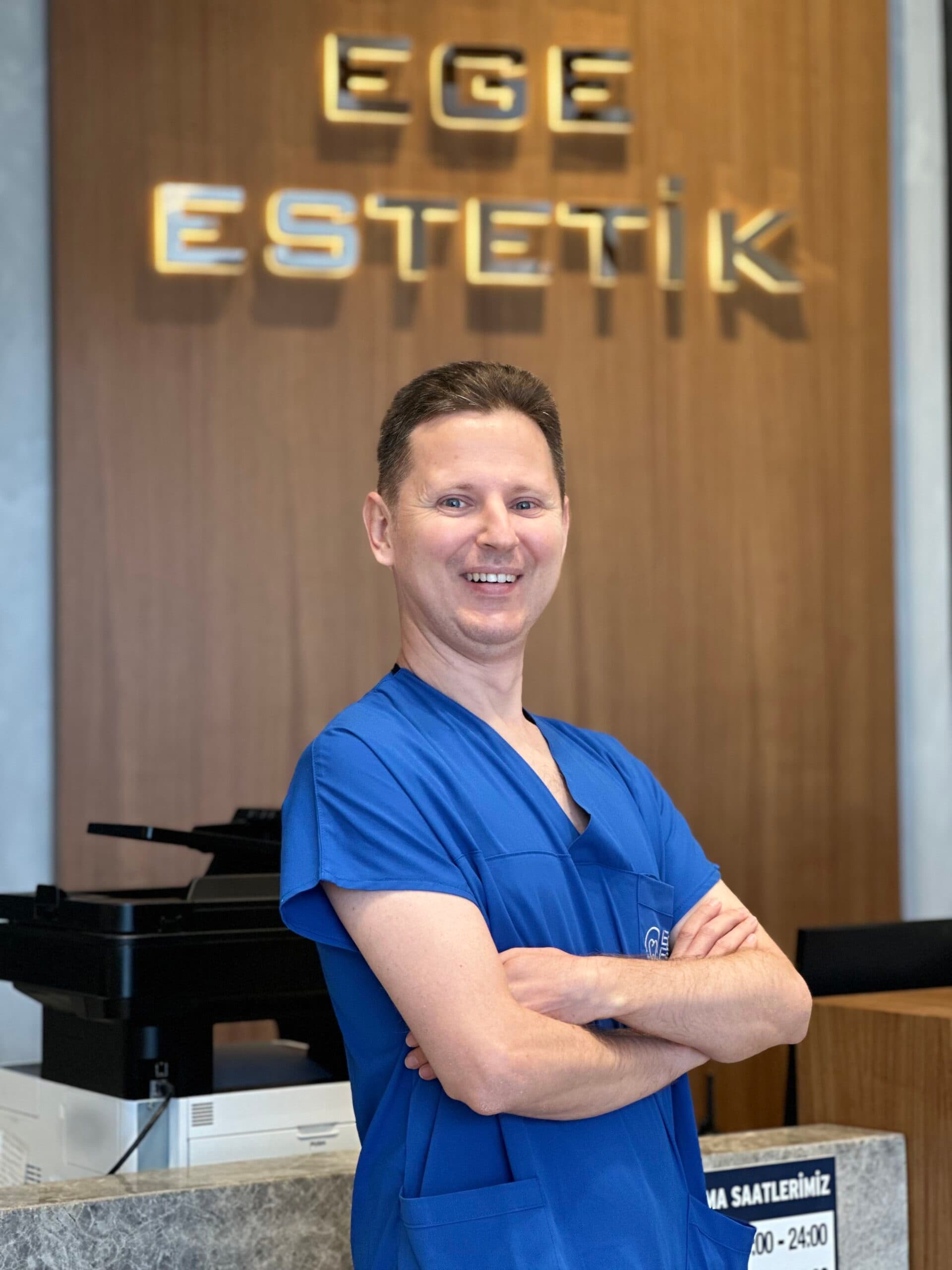 Dr. Can Özden